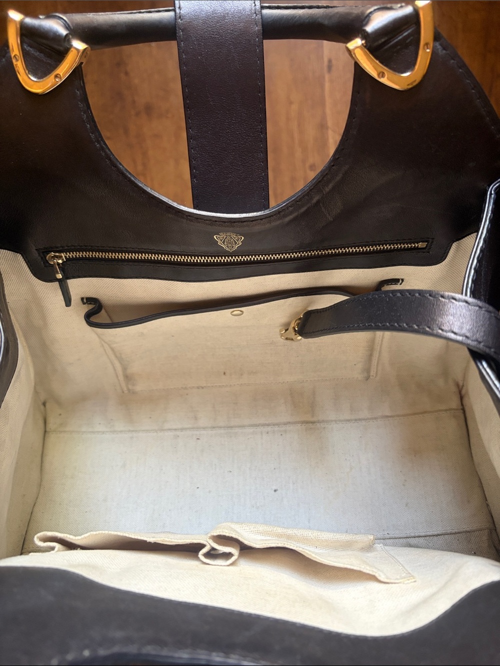 Gucci Horsebit Stirrup Black Leather Top-Handle Satchel with Gold Hardware - Picture 6 of 8